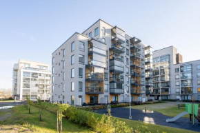 Modern 2BR Apartment with Sauna, Terrace & Free Parking - Hosted by 2ndhomes